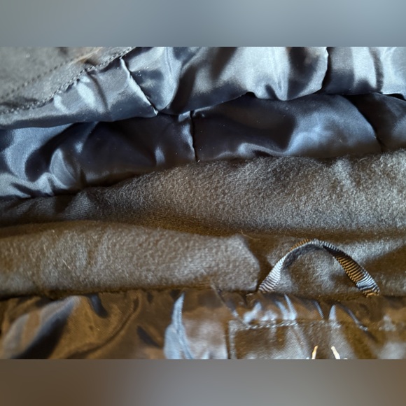 Women’s Spyder Black Parka with Fur Hood - Picture 11 of 13